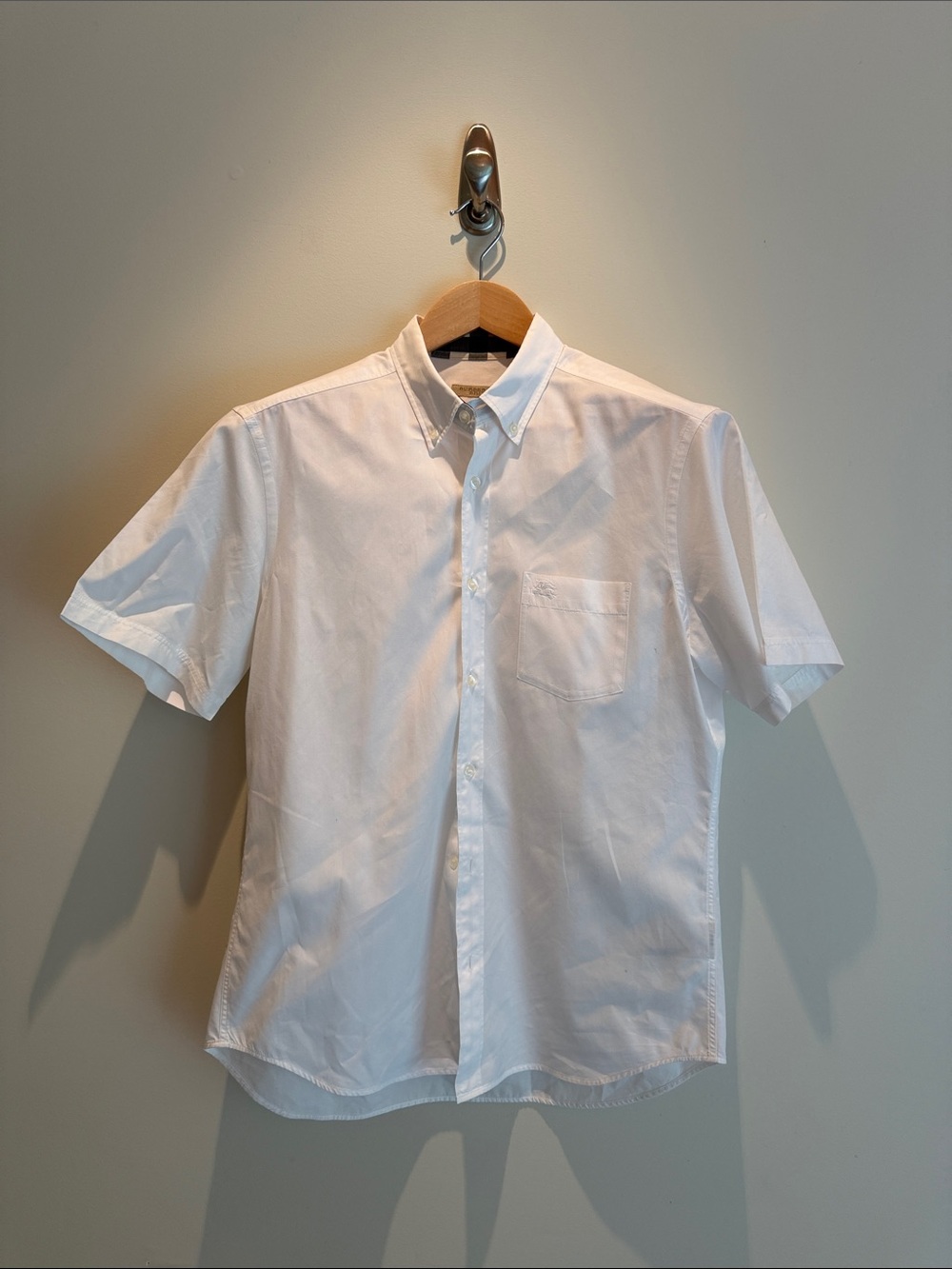 Burberry White Short-Sleeve Button-Down Shirt with Chest Pocket
